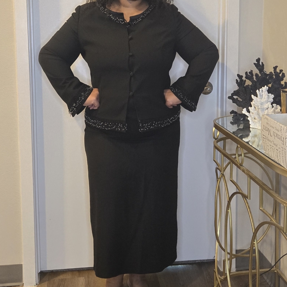 Emily Black sz 18 2Pc Suit